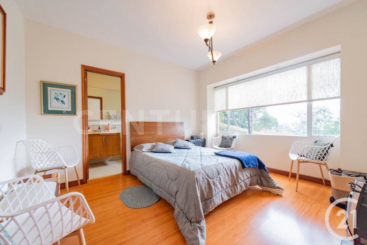Casa de 4 alcobas en venta en Loma Del Escobero, Envigado, 370 m² · foto 14 de 18