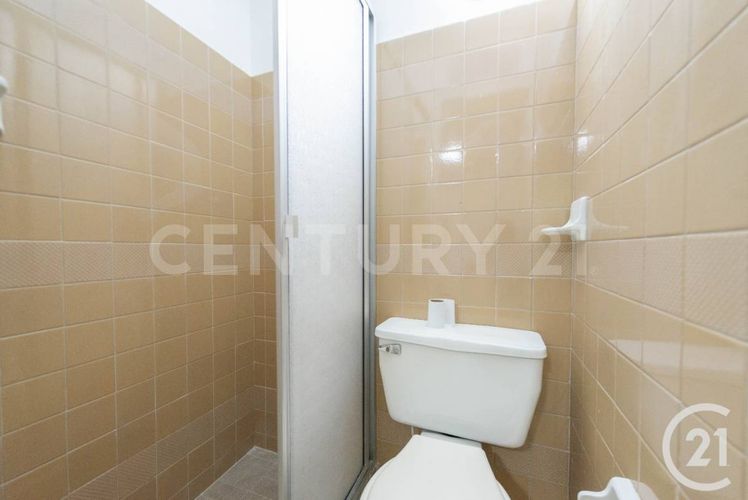 Casa de 3 alcobas en venta en Vizcaya, Medellín, 236 m² · foto 17 de 23