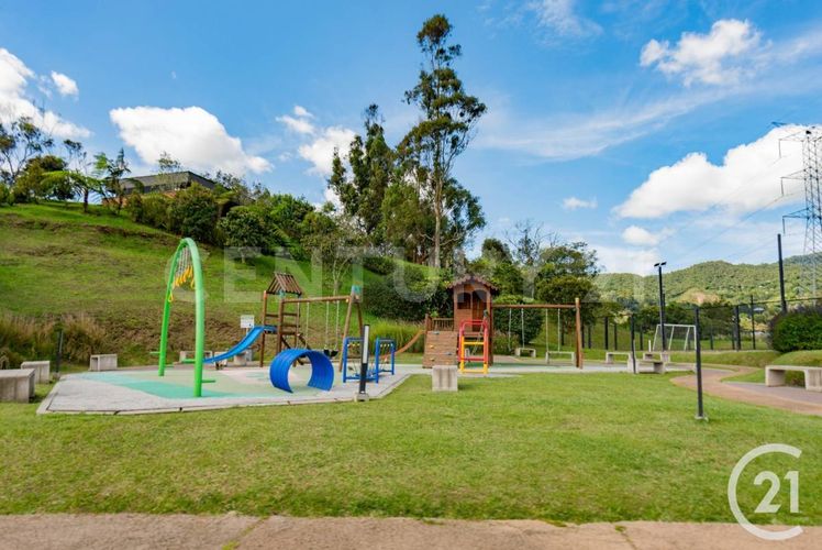 Lote en venta en Guamito, La Ceja, 2004 m² · foto 9 de 10
