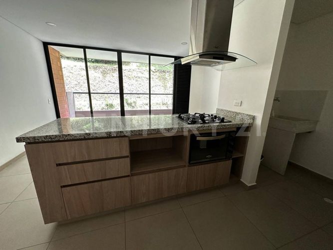 Apartamento de 2 alcobas en venta en Santa Elena, El Retiro, 68 m² · foto 5 de 19