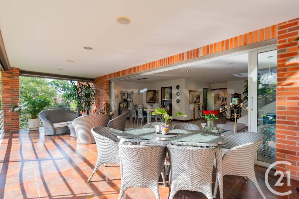 Apartamento en venta en Loma Benedictinos, Envigado · foto 4 de 22