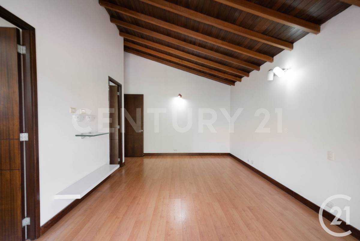 Apartamento en venta en Loma Benedictinos, Envigado · foto 10 de 22