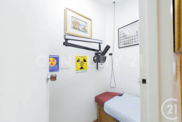 Consultorio en venta en La Aguacatala, Medellín, 69 m² · foto 13 de 17