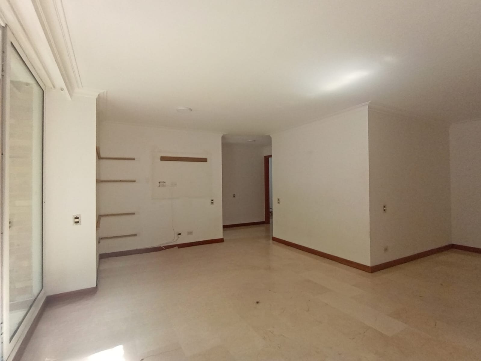 Apartamento en arriendo en Laureles, Medellín · foto 4 de 19