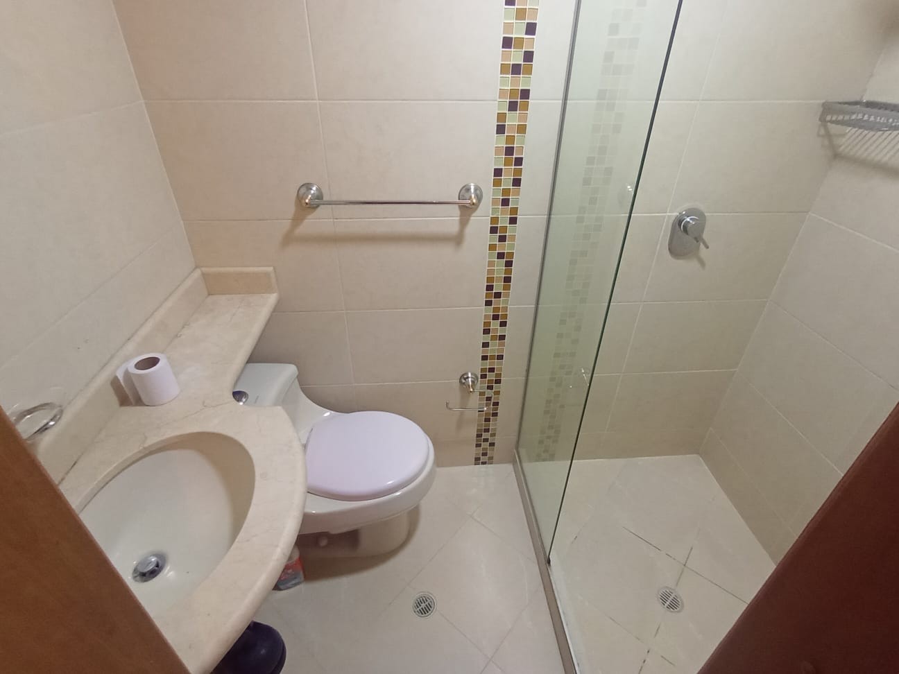 Apartamento en arriendo en Laureles, Medellín · foto 18 de 19