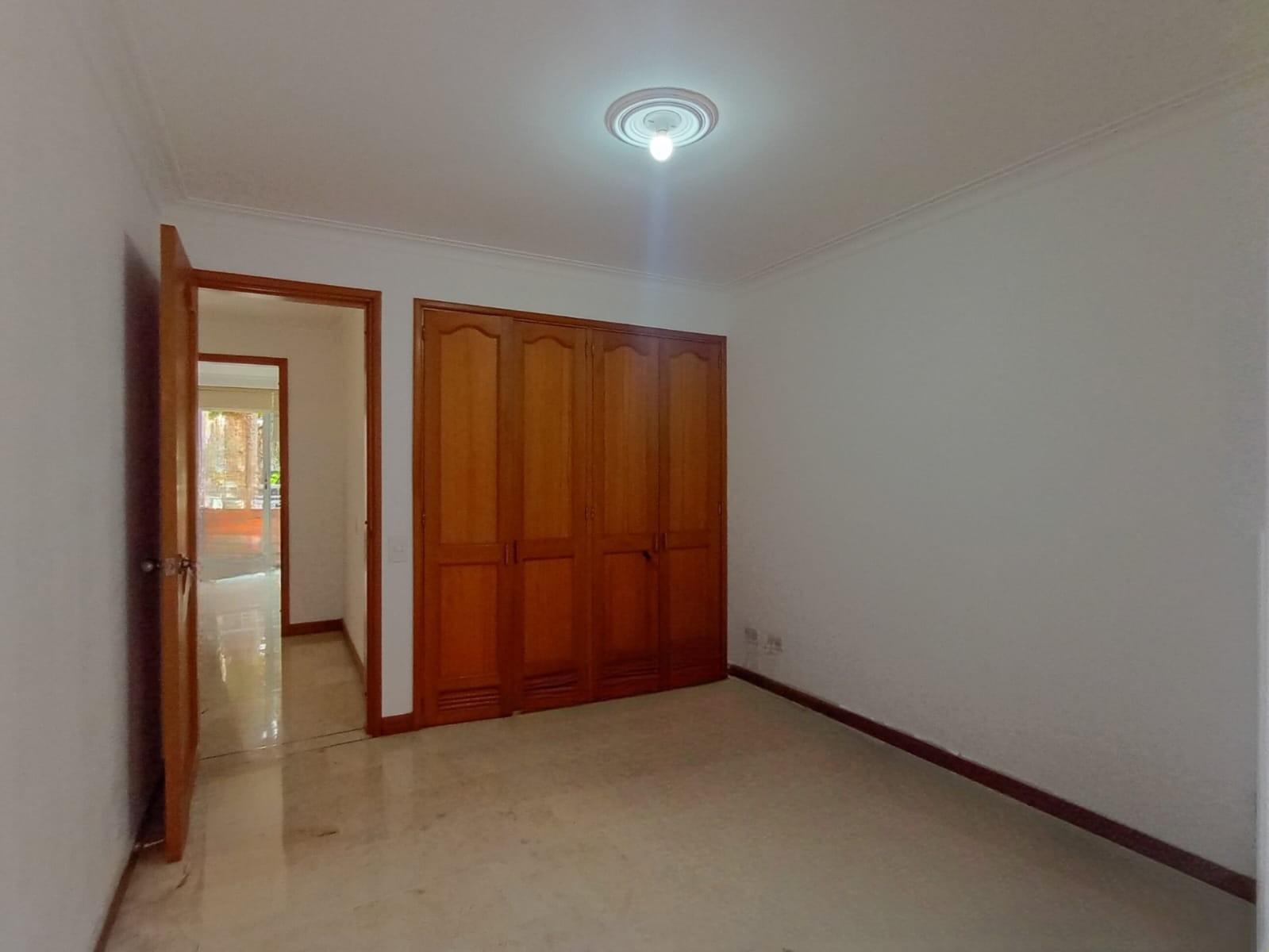 Apartamento en arriendo en Laureles, Medellín · foto 17 de 19