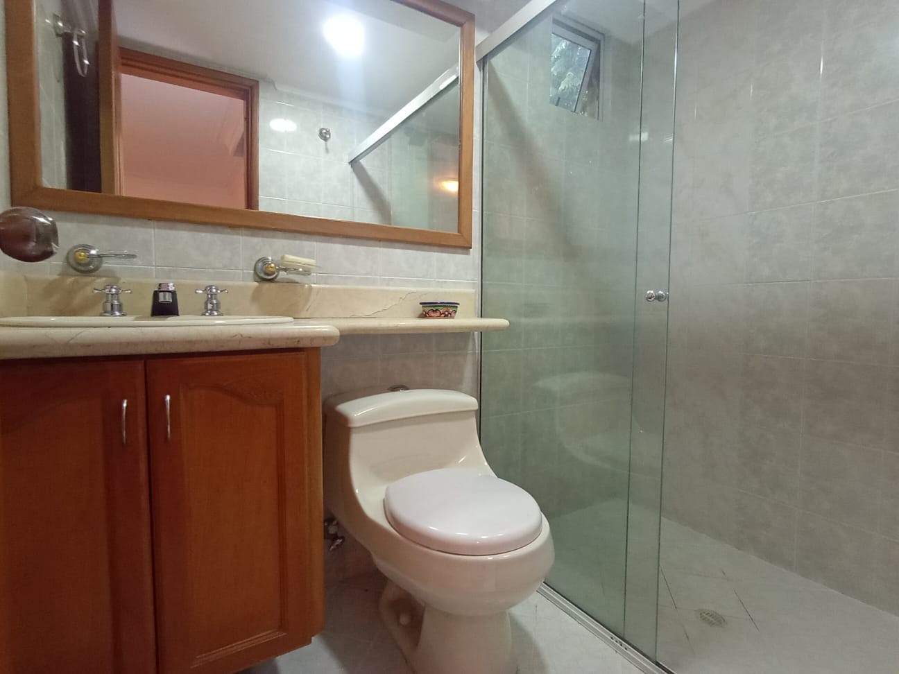 Apartamento en arriendo en Laureles, Medellín · foto 5 de 19
