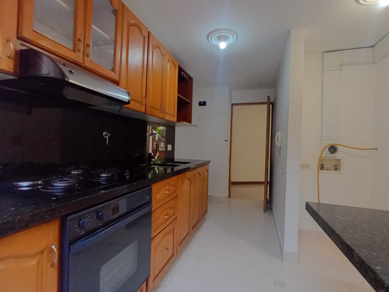 Apartamento en arriendo en Laureles, Medellín · foto 10 de 19