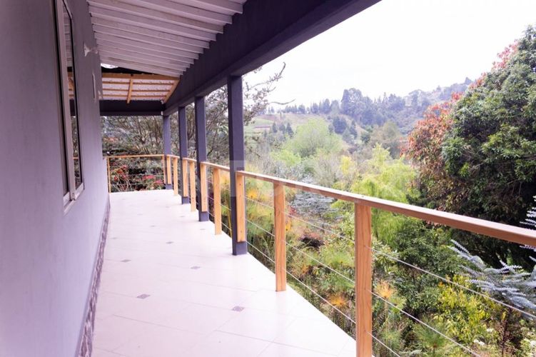 Finca en venta en La Clara, Guarne, 320 m² · foto 4 de 24