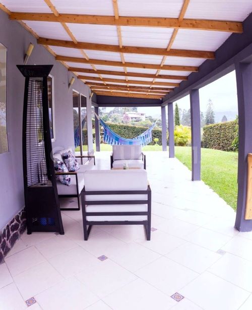Finca en venta en La Clara, Guarne, 320 m² · foto 5 de 24