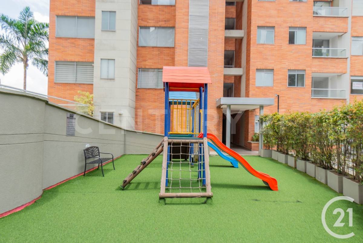 Apartamento en venta en Cumbres, Envigado · foto 15 de 24