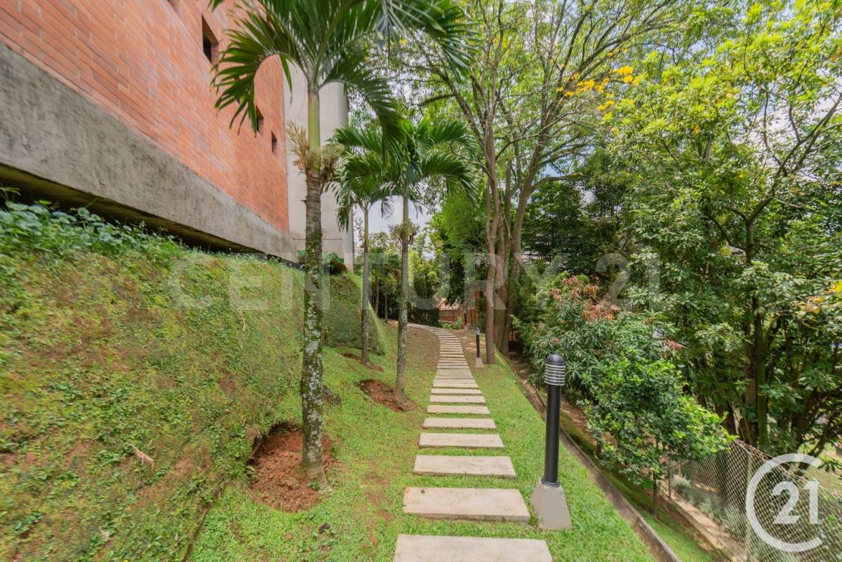 Apartamento en venta en Cumbres, Envigado · foto 21 de 24