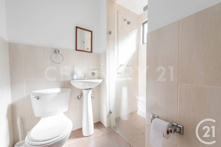 Casa de 3 alcobas en venta en Entreamigos, Sabaneta, 266 m² · foto 15 de 24