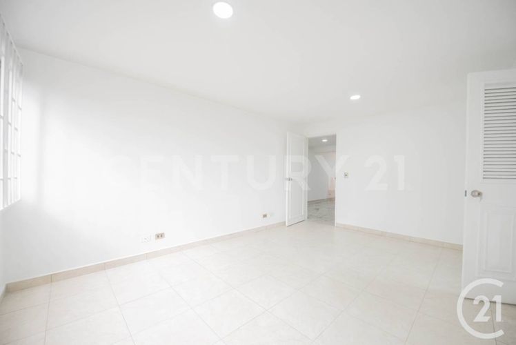 Apartamento en venta en La Candelaria, Medellín · foto 14 de 15