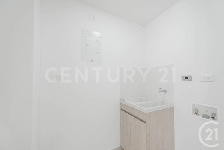Apartamento de 2 alcobas en venta en Cumbres, Envigado, 113 m² · foto 22 de 24