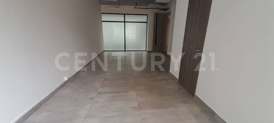 Oficina en arriendo en La Candelaria, Medellín, 36 m² · foto 4 de 9