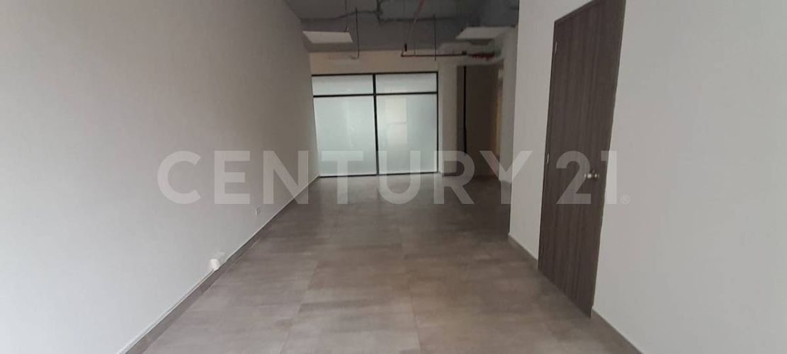 Oficina en arriendo en La Candelaria, Medellín, 36 m² · foto 6 de 9