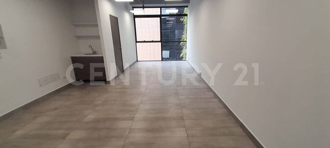 Oficina en arriendo en La Candelaria, Medellín, 36 m² · foto 8 de 9