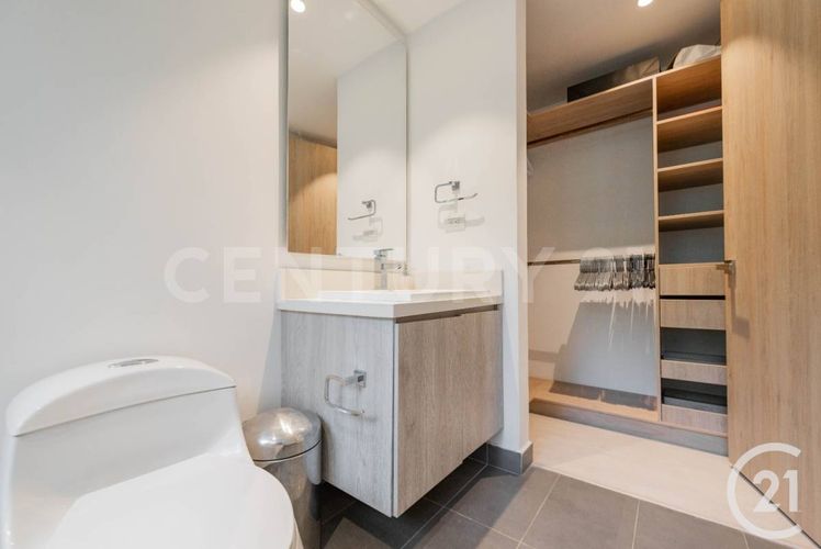 Apartamento de 3 alcobas en arriendo en San Lucas, Medellín, 230 m² · foto 14 de 21