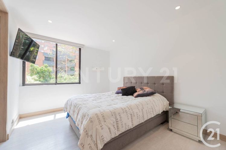Apartamento de 3 alcobas en arriendo en San Lucas, Medellín, 230 m² · foto 15 de 21