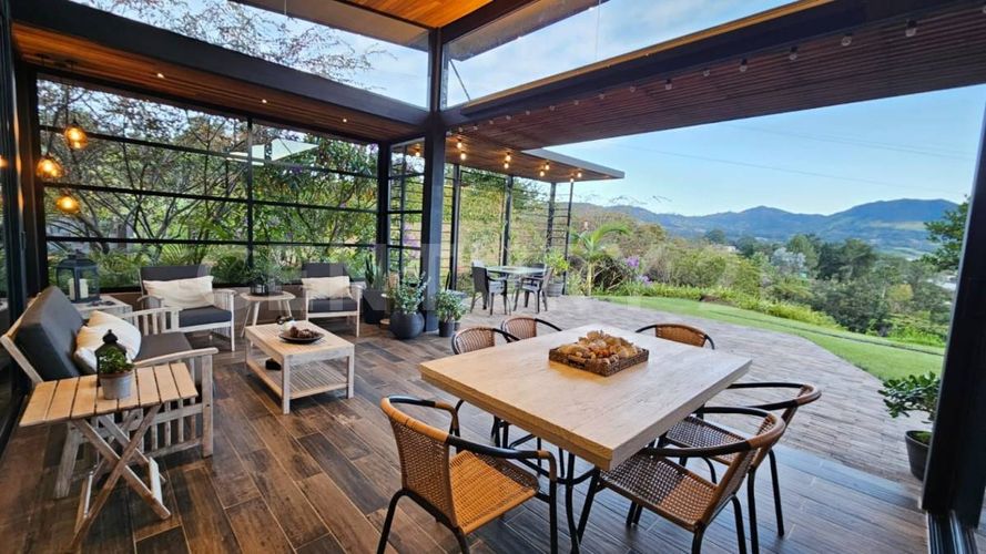 Casa de 3 alcobas en venta en Guamito, La Ceja, 372 m² · foto 7 de 20