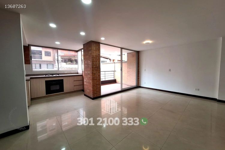 Apartamento de 3 alcobas en arriendo en Conquistadores, Medellín, 138 m² · foto 4 de 24