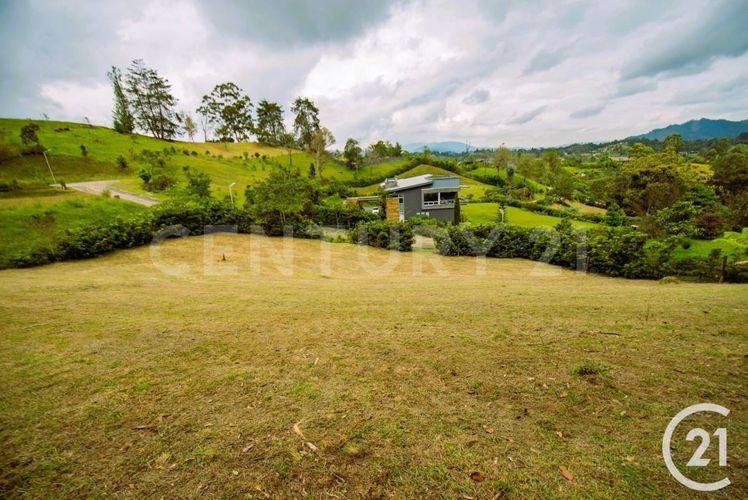 Lote en venta en Pantanillo, El Retiro, 2122 m² · foto 4 de 12