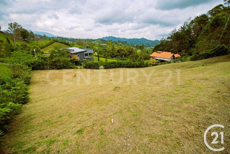 Lote en venta en Pantanillo, El Retiro, 2122 m² · foto 6 de 12