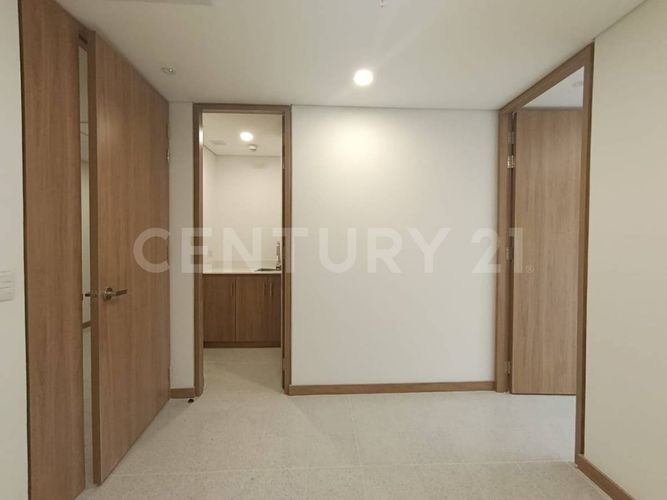 Consultorio en venta en Los Pinos, Medellín, 30 m² · foto 18 de 23
