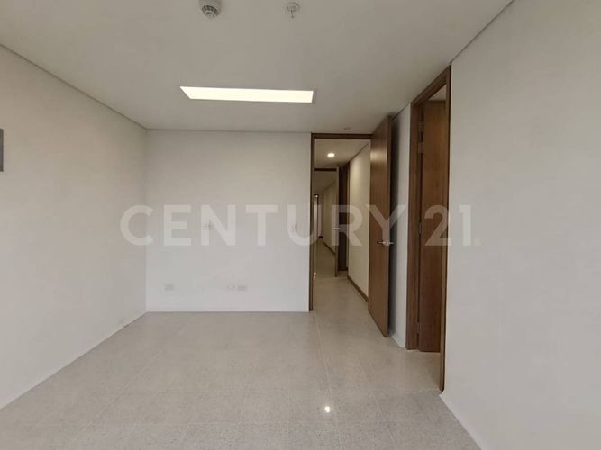 Consultorio en venta en Los Pinos, Medellín, 30 m² · foto 21 de 23