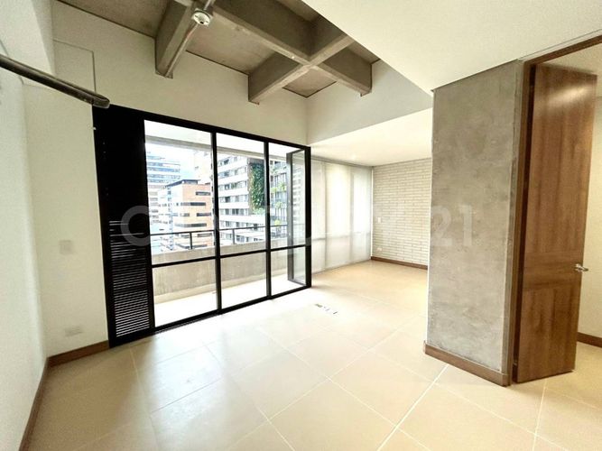 Apartamento de 1 alcoba en arriendo en Simesa, Medellín, 55 m² · foto 3 de 16