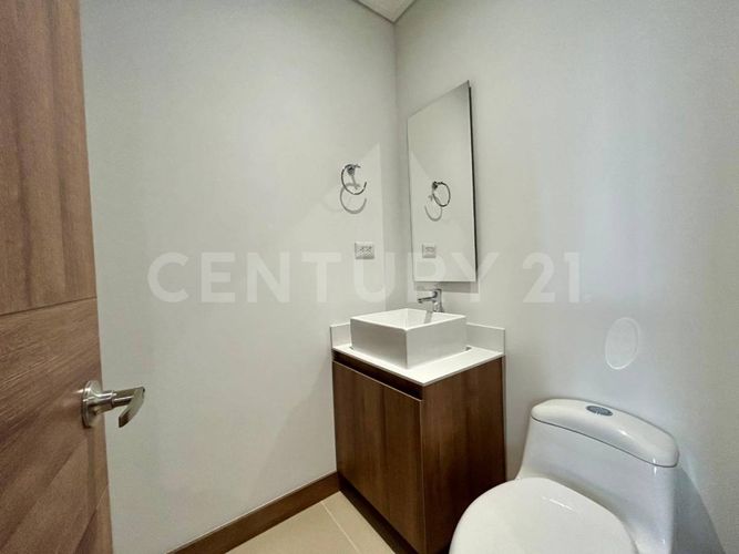 Apartamento de 1 alcoba en arriendo en Simesa, Medellín, 55 m² · foto 10 de 16