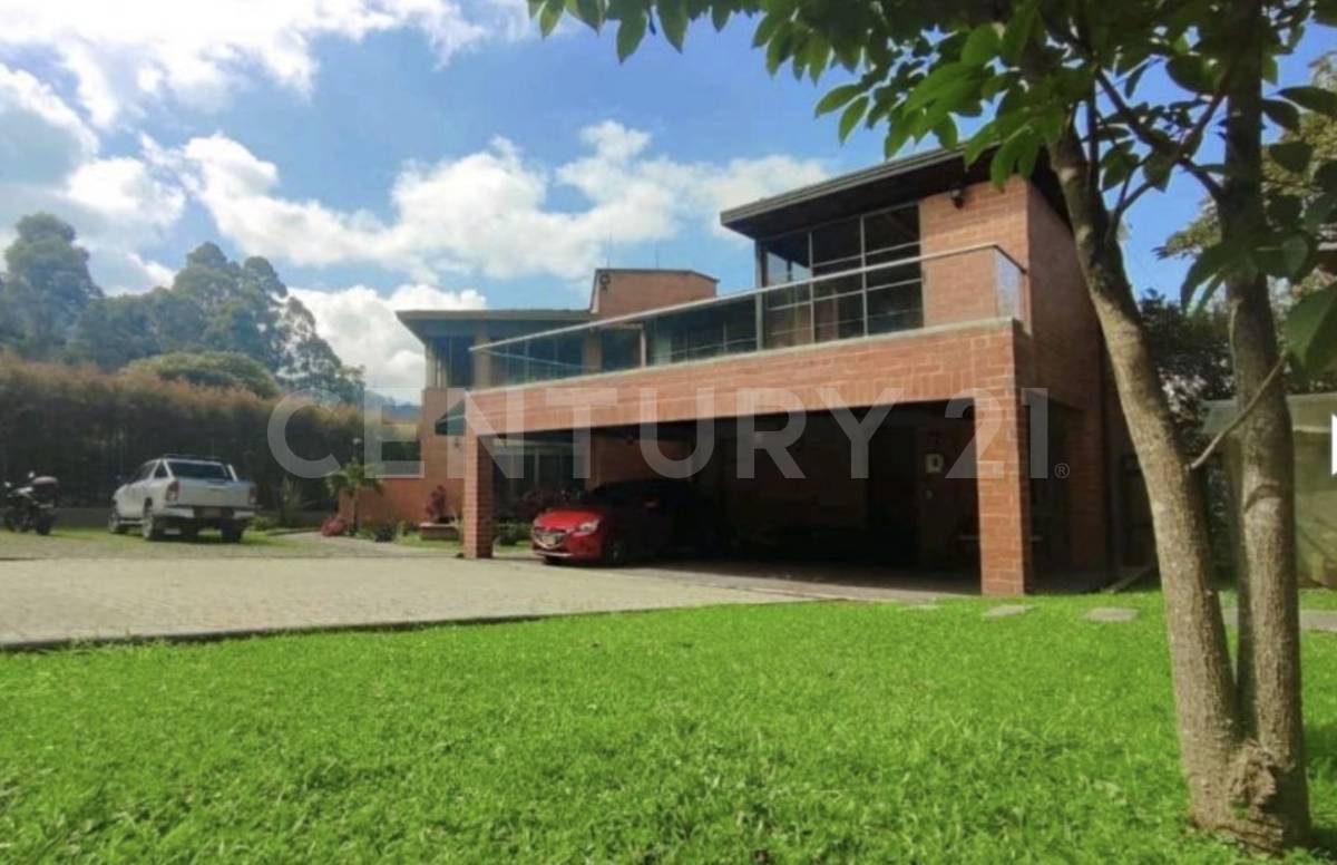 Casa en Arriendo en Envigado