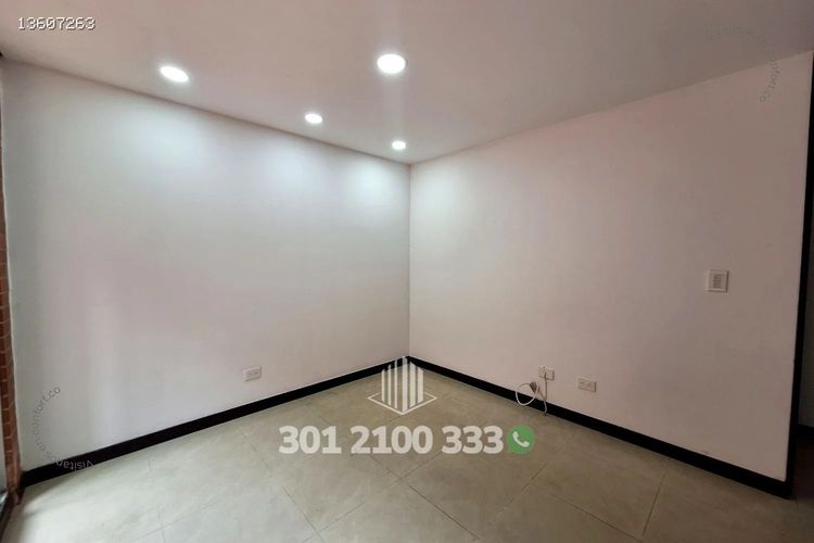 Apartamento de 3 alcobas en arriendo en Conquistadores, Medellín, 138 m² · foto 13 de 24