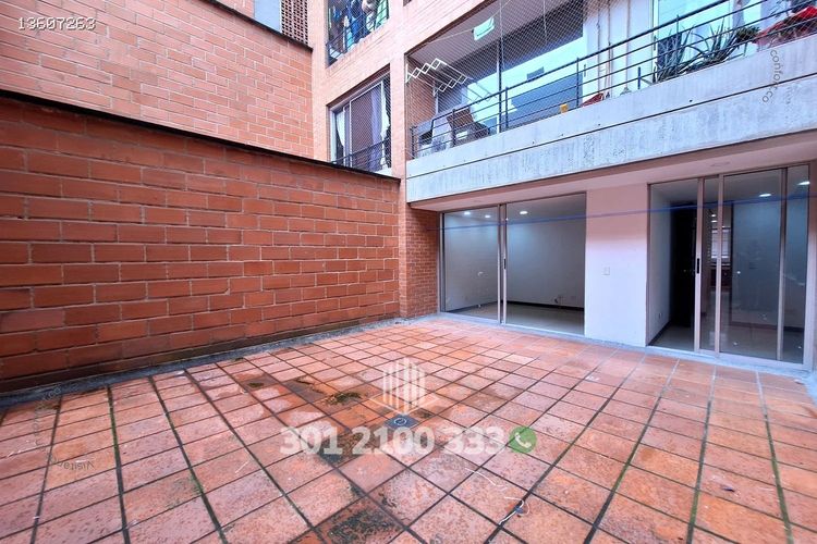 Apartamento de 3 alcobas en arriendo en Conquistadores, Medellín, 138 m² · foto 23 de 24