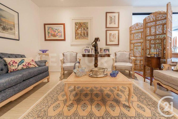 Apartamento de 3 alcobas en venta en Las Lomas, Medellín, 165 m² · foto 2 de 23