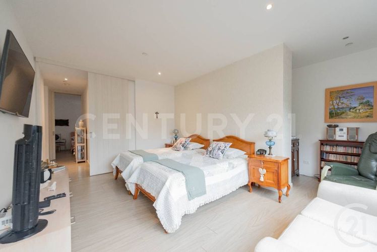 Apartamento de 3 alcobas en venta en Las Lomas, Medellín, 165 m² · foto 10 de 23