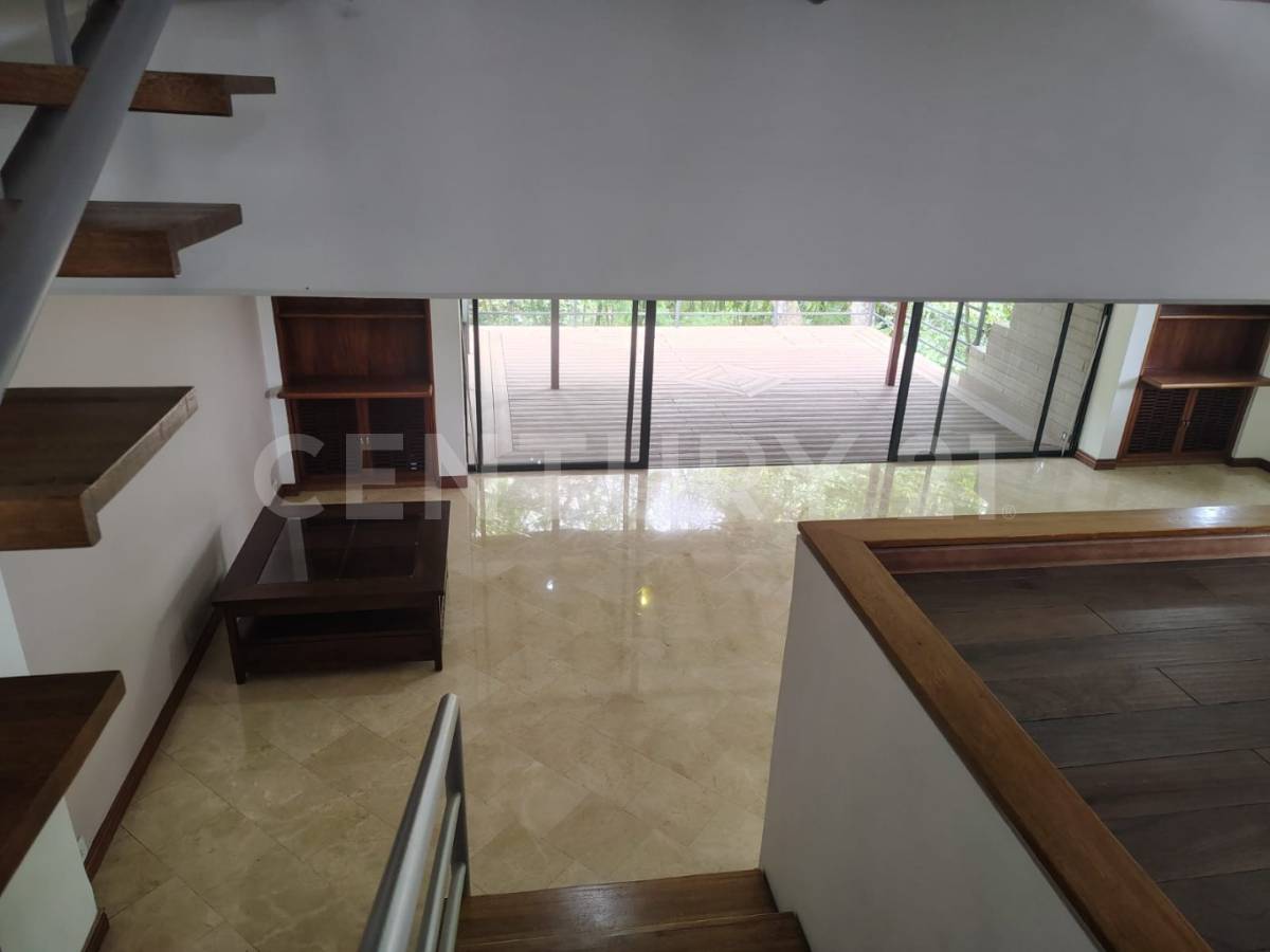 Casa en arriendo en El Poblado, Medellín · foto 6 de 24