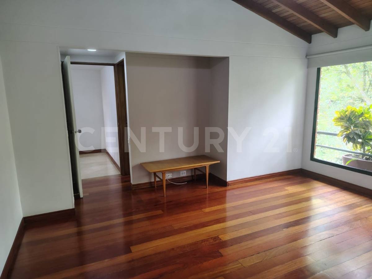 Casa en arriendo en El Poblado, Medellín · foto 17 de 24