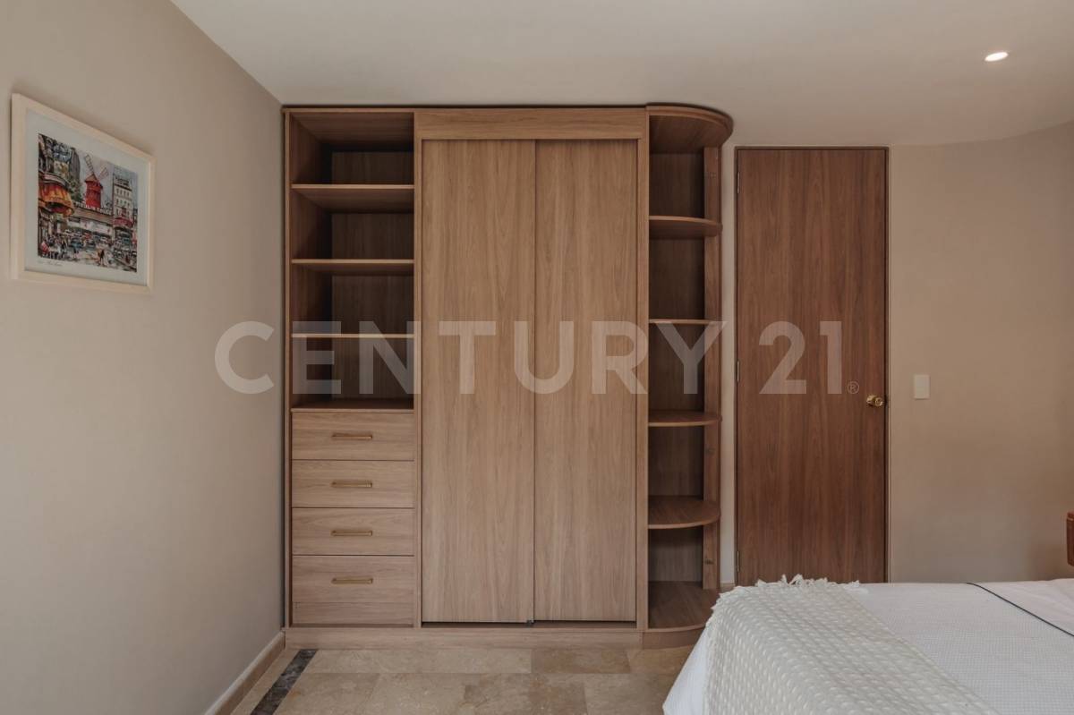 Apartamento en arriendo en La Candelaria, Medellín · foto 7 de 21