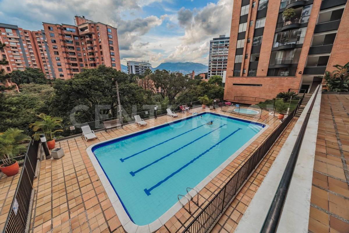 Apartamento en arriendo en La Candelaria, Medellín · foto 17 de 21