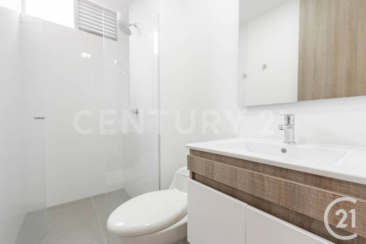Apartamento de 3 alcobas en venta en Colina Campestre, Envigado, 205 m² · foto 6 de 23