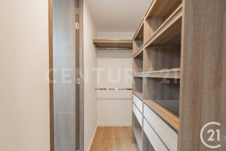 Apartamento de 3 alcobas en venta en Colina Campestre, Envigado, 205 m² · foto 7 de 23