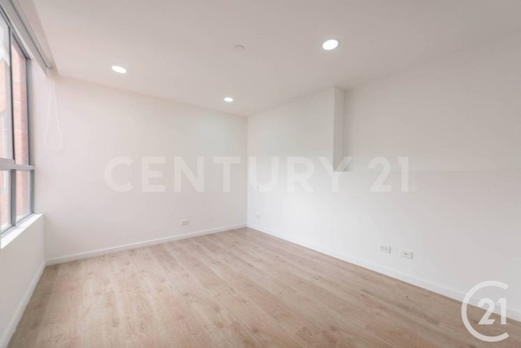 Apartamento de 3 alcobas en venta en Colina Campestre, Envigado, 205 m² · foto 9 de 23