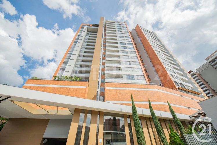 Apartamento de 3 alcobas en venta en Colina Campestre, Envigado, 205 m² · foto 23 de 23