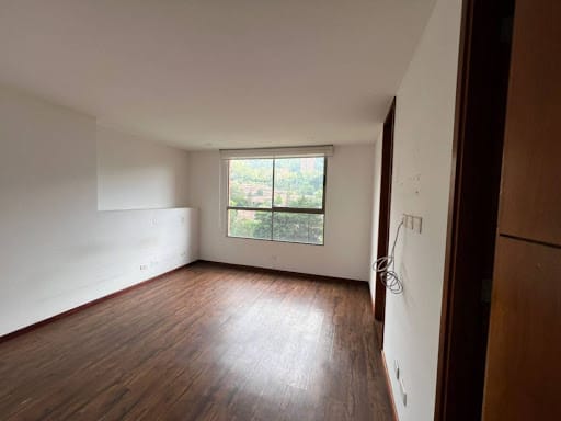 Apartamento de 3 alcobas en arriendo en El Tesoro, Medellín, 160 m² · foto 10 de 19