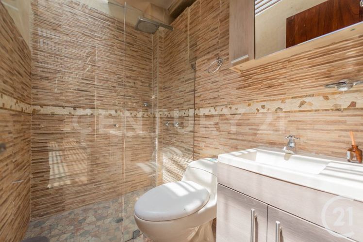 Casa de 4 alcobas en venta en Cola Del Zorro, Medellín, 425 m² · foto 15 de 24