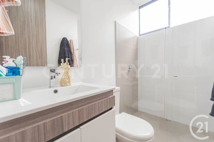 Apartamento de 4 alcobas en venta en Colina Campestre, Envigado, 182 m² · foto 13 de 24