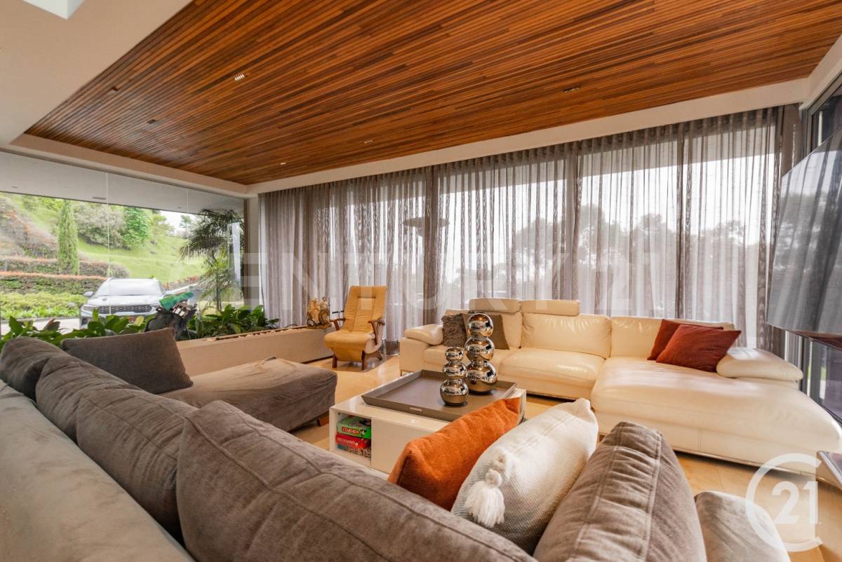 6BR House in Las palmas (700 m²) for Sale - 2