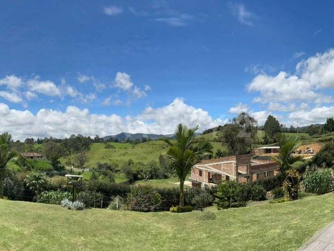 Casa de 3 alcobas en venta en Cristo Rey, El Carmen de Viboral, 280 m² · foto 22 de 23